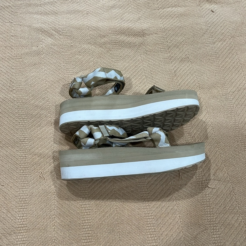 Platform Tevas - image 3